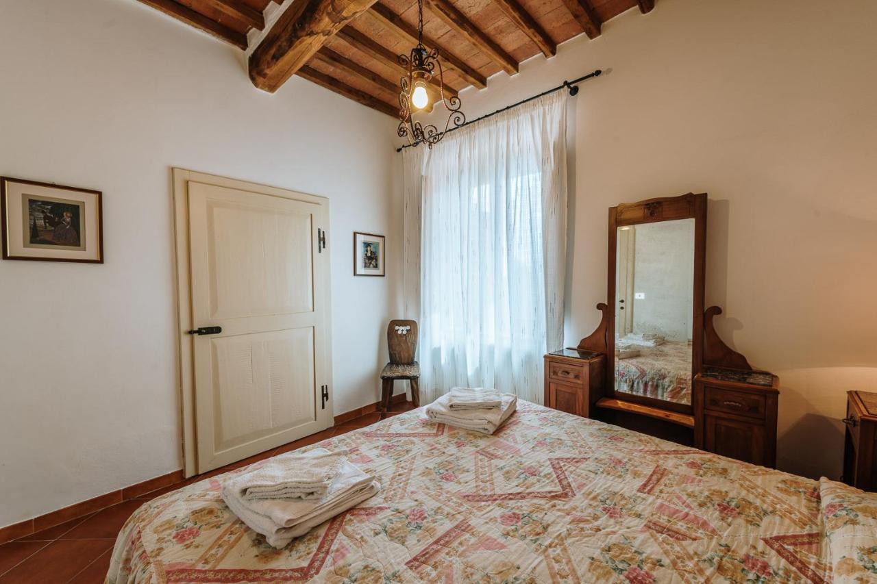 Borgo Villa A Sesta San Gusme Exterior photo
