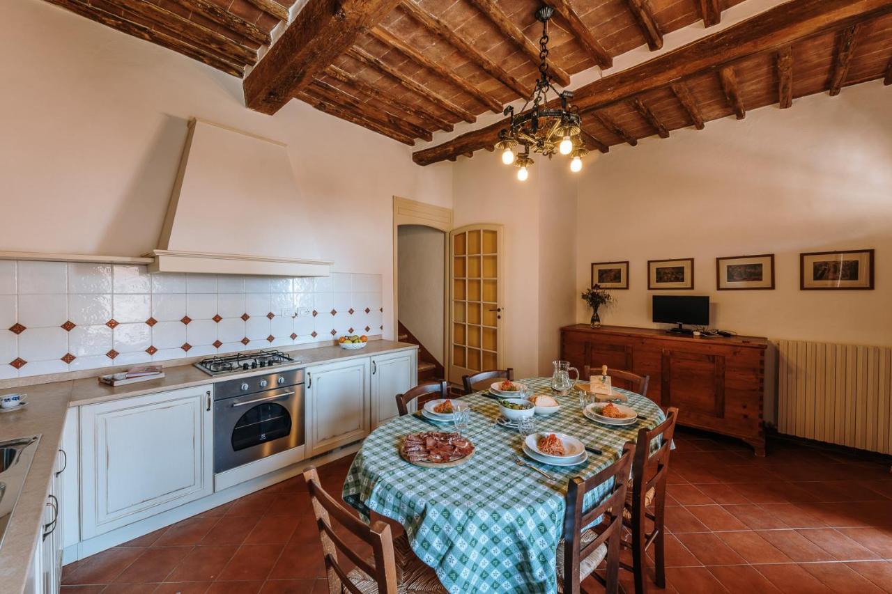 Borgo Villa A Sesta San Gusme Exterior photo