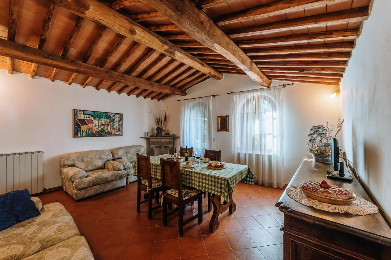 Borgo Villa A Sesta San Gusme Exterior photo