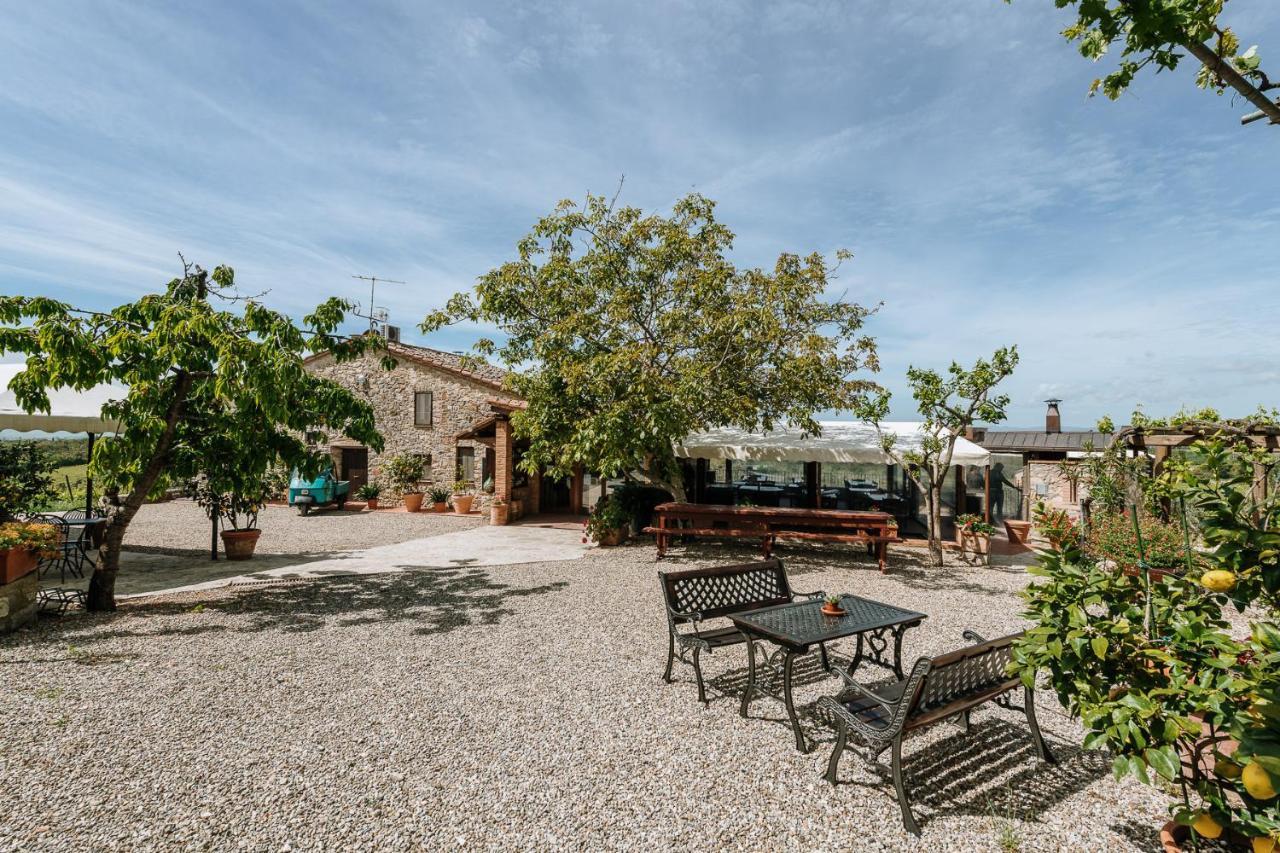 Borgo Villa A Sesta San Gusme Exterior photo